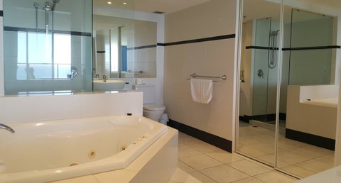 The Penthouses Apartments - Tweed Heads Accommodation 2