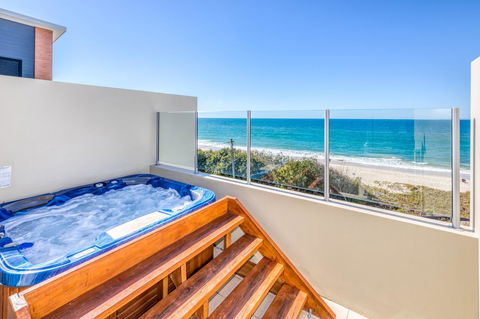 On The Beach Resort Bribie Island - Tweed Heads Accommodation 23