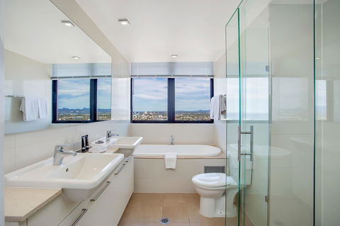 Mantra Sierra Grand - Tweed Heads Accommodation 14