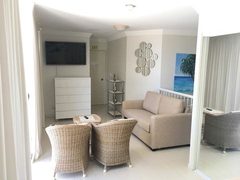Santa Anne By The Sea - Tweed Heads Accommodation 18