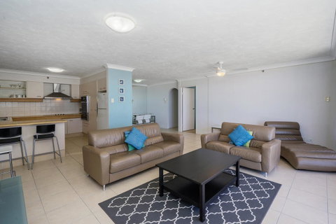 Surfers Aquarius On The Beach - Tweed Heads Accommodation 34