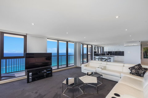 Surfers Aquarius On The Beach - Tweed Heads Accommodation 8