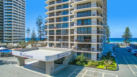 Surfers Aquarius On The Beach - Tweed Heads Accommodation 5