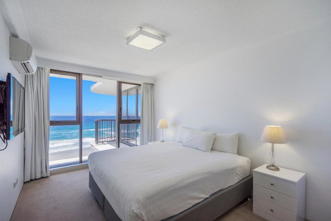 Surfers Aquarius On The Beach - Tweed Heads Accommodation 22