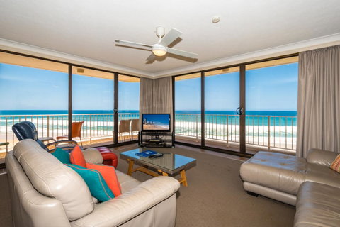Breakers North Absolute Beachfront Apartments - Official - Tweed Heads Accommodation 28