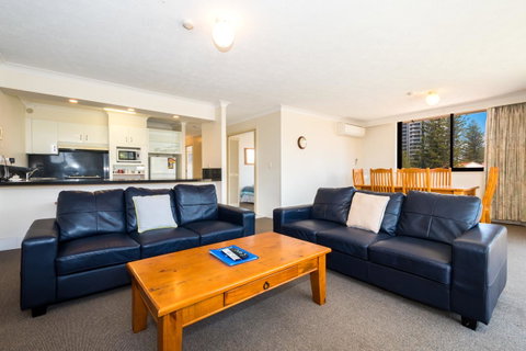 Breakers North Absolute Beachfront Apartments - Official - Tweed Heads Accommodation 20