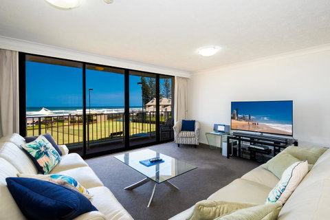 Breakers North Absolute Beachfront Apartments - Official - Tweed Heads Accommodation 22