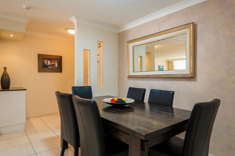 Breakers North Absolute Beachfront Apartments - Official - Tweed Heads Accommodation 37