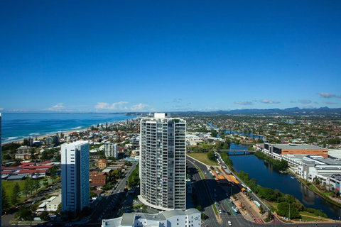 High Floor Ocean View Suites Broadbeach - Tweed Heads Accommodation 23