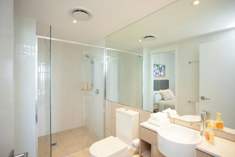 High Floor Ocean View Suites Broadbeach - Tweed Heads Accommodation 27