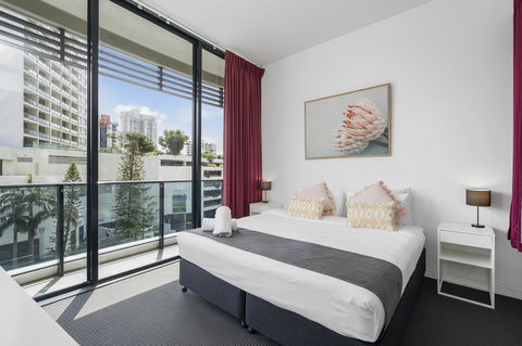 Oracle, 2 & 3 Bedroom Apartments - We Accommodate - Tweed Heads Accommodation 8