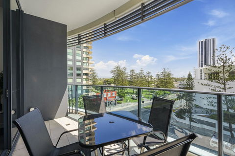 Oracle, 2 & 3 Bedroom Apartments - We Accommodate - Tweed Heads Accommodation 6
