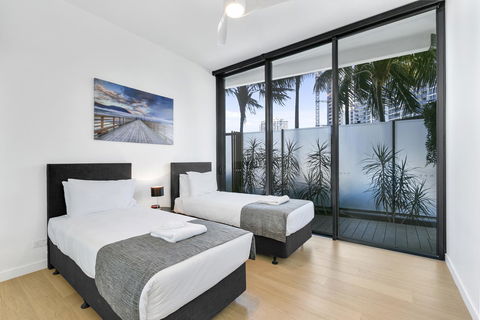 Oracle, 2 & 3 Bedroom Apartments - We Accommodate - Tweed Heads Accommodation 24