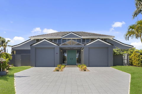 Havana Blue - Large 4 Bedroom Family Home - Tweed Heads Accommodation 20