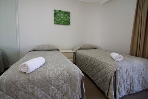 Surfers Mayfair - Tweed Heads Accommodation 9