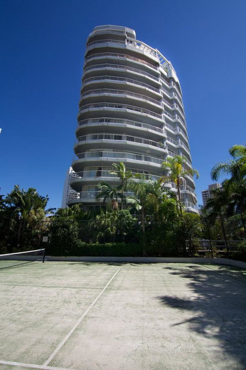 Surfers Mayfair - Tweed Heads Accommodation 2