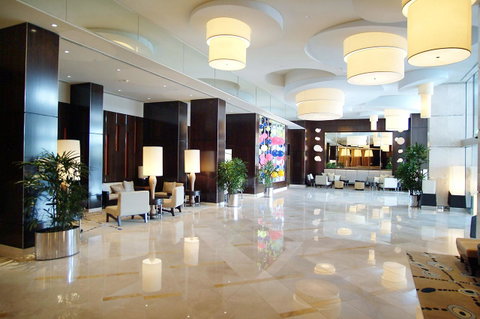 Chevron Renaissance - HR Surfers Paradise - Tweed Heads Accommodation 22