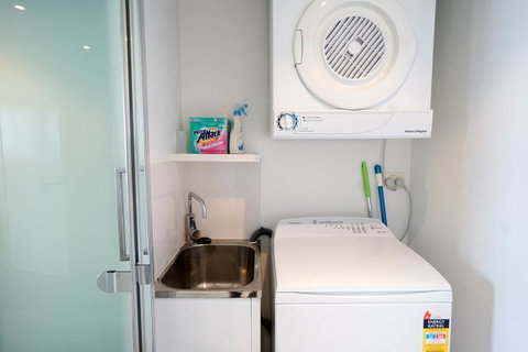 Circle On Cavill Surfers Paradise Apartments-Holiday Paradise - Tweed Heads Accommodation 23