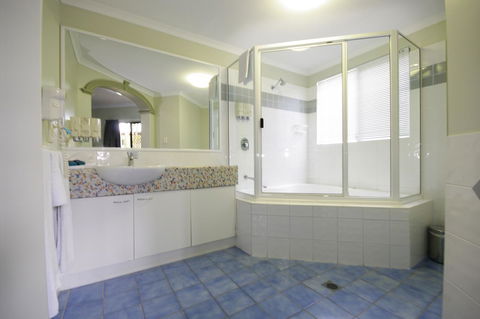Mackay Resort Motel - Tweed Heads Accommodation 13