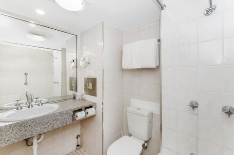 Waters Edge The Strand - Tweed Heads Accommodation 2