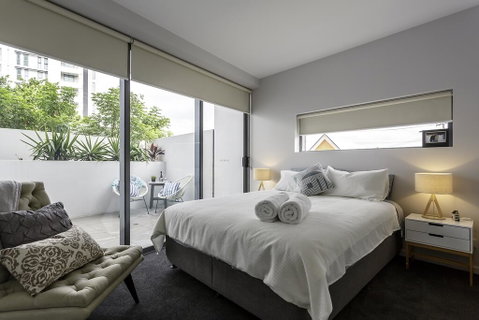Well-Appointed 3 Bedroom, 2 Bath, Parking & Pool - Tweed Heads Accommodation 3