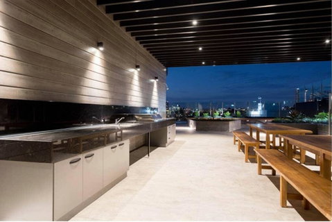 West End Executive Suite, On The Brisbane River. - Tweed Heads Accommodation 3