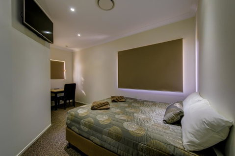 Western Downs Motor Inn - Tweed Heads Accommodation 3
