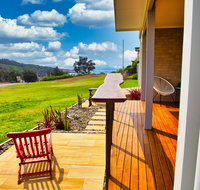 Whale Studio Apartment 1a Ocean Street - Tweed Heads Accommodation