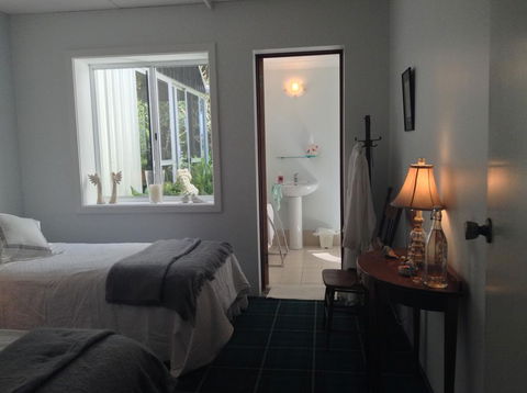 Whispering Pines Bed And Breakfast - Tweed Heads Accommodation 2