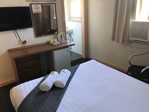 William Farrer Hotel - Tweed Heads Accommodation 2