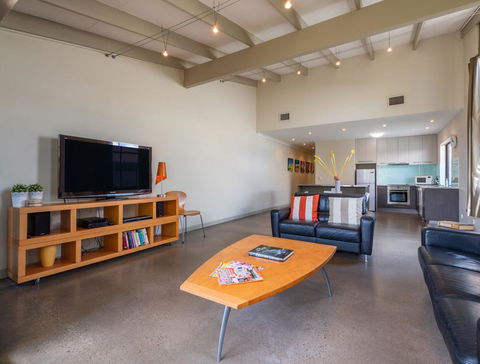 Wilson Ave Unit 2, 13 Wilson Ave - Tweed Heads Accommodation 1