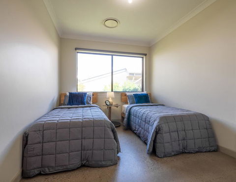 Wilson Ave Unit 2, 13 Wilson Ave - Tweed Heads Accommodation 2