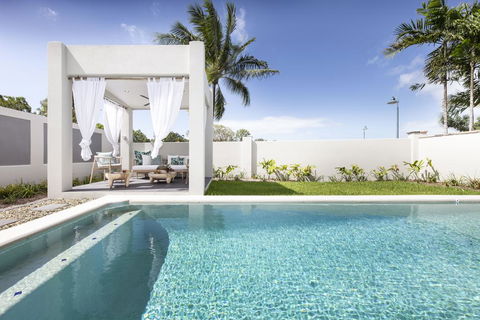 WINDFALL IN PALM COVE - Tweed Heads Accommodation 0