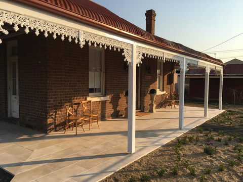 Woodstock Cottage - Tweed Heads Accommodation 3