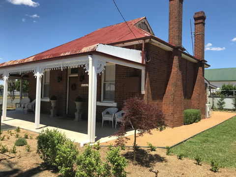 Woodstock Cottage - Tweed Heads Accommodation 2