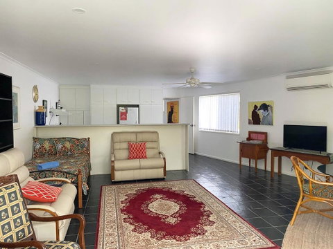 Woorim Secluded Palms Villa - Tweed Heads Accommodation 1
