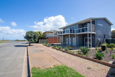 Xanadu - Aldinga Beach - Tweed Heads Accommodation 1