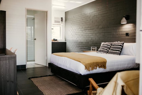 Yeppoon Surfside Motel - Tweed Heads Accommodation 1