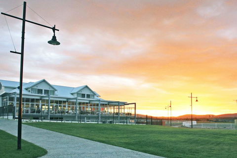 York Cove Holiday Hotel - Tweed Heads Accommodation 0