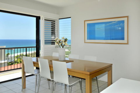 Your Home From Home With Ocean Views - Tweed Heads Accommodation 1