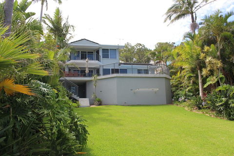 Zaffiro Beach House - Tweed Heads Accommodation 0