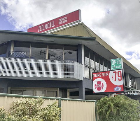 ZED MOTELS Tropical Gateway - Tweed Heads Accommodation 0