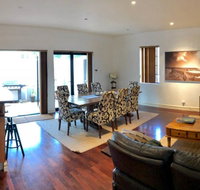 Zero Contact Private CBD-Social-Chillout-Oasis with Outdoors For You  Friends - Tweed Heads Accommodation