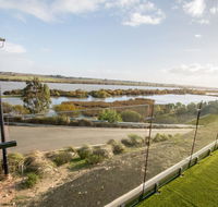 Serenity and sweeping Murray River views - Tweed Heads Accommodation