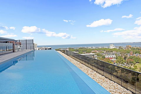 Heart Of St Kilda  Infinity Pool+Parking+WIFI - Tweed Heads Accommodation 0