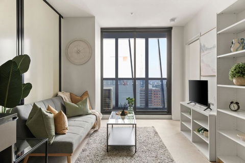 A Chic & Comfy 2BR Apt On Collins With City Views - Tweed Heads Accommodation 0