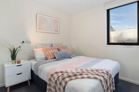 A Comfy & Cozy 2BR Apt Near Flemington Races - Tweed Heads Accommodation 3