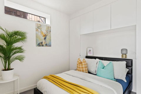 A Comfy & Stylish Apt Near Melbourne Central & QV - Tweed Heads Accommodation 1