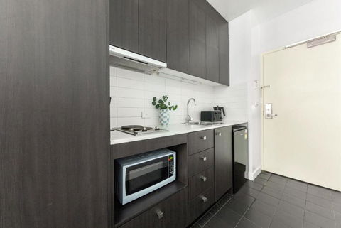A Cozy Studio Next To Queen Victoria Market - Tweed Heads Accommodation 3