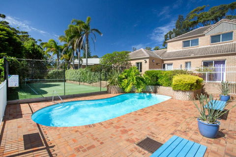 A Little Jewel By The Sea - Tweed Heads Accommodation 1